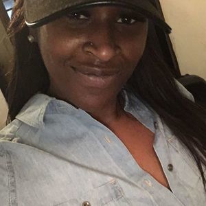 Meet your Posher, Temeka